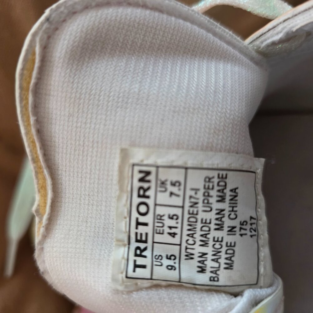 Trethorn Yellow Iridescent Shoes Women Us 9.5| Color: Yellow - Picture 3 of 5